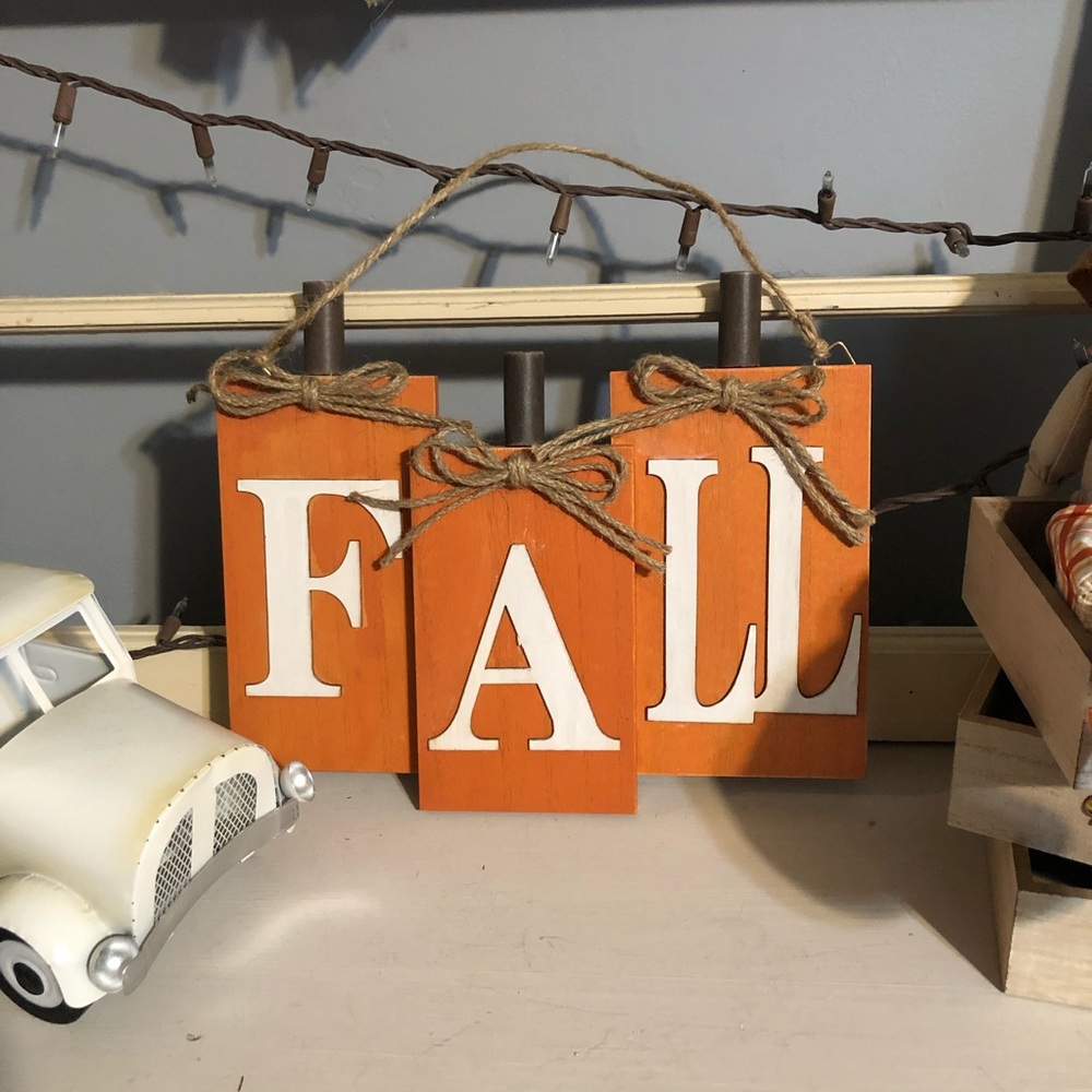 Fall hanging sign. Wooden. Pumpkins. Jute bows. Orange with white letters.